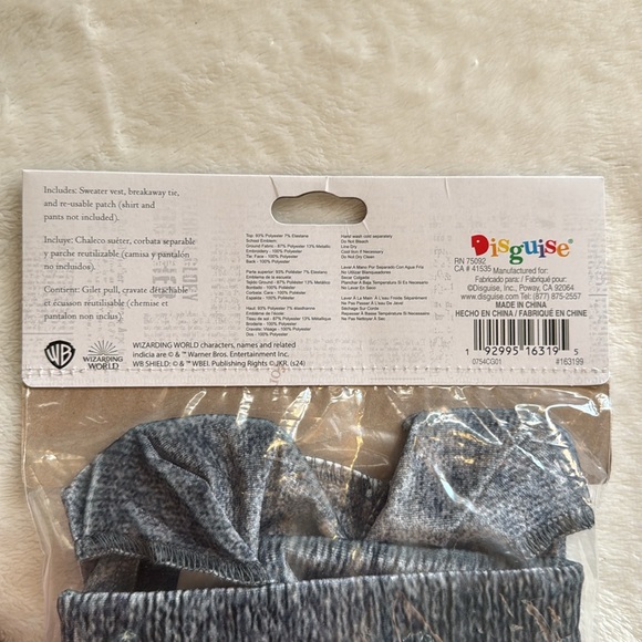 Wizarding World Harry Potter Gryffindor Accessory Kit by Disguise - Picture 3 of 5